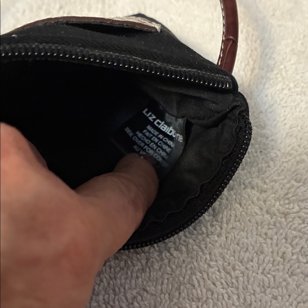 Liz Claiborne Black Suede Wristlet with Brown Croc Accent - Picture 10 of 14
